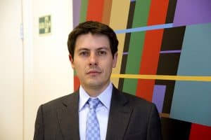 Dr. Fernando Campos Moraes Amato