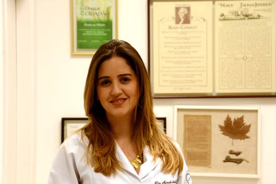 Dra. Marcela Jacobina
